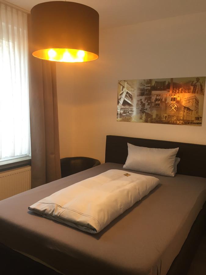 Hotel Aleo بوخوم المظهر الخارجي الصورة